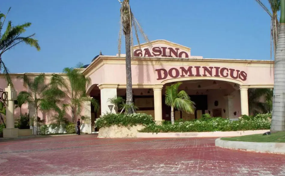 5-heart-of-pioneer-casino-dominicus-color